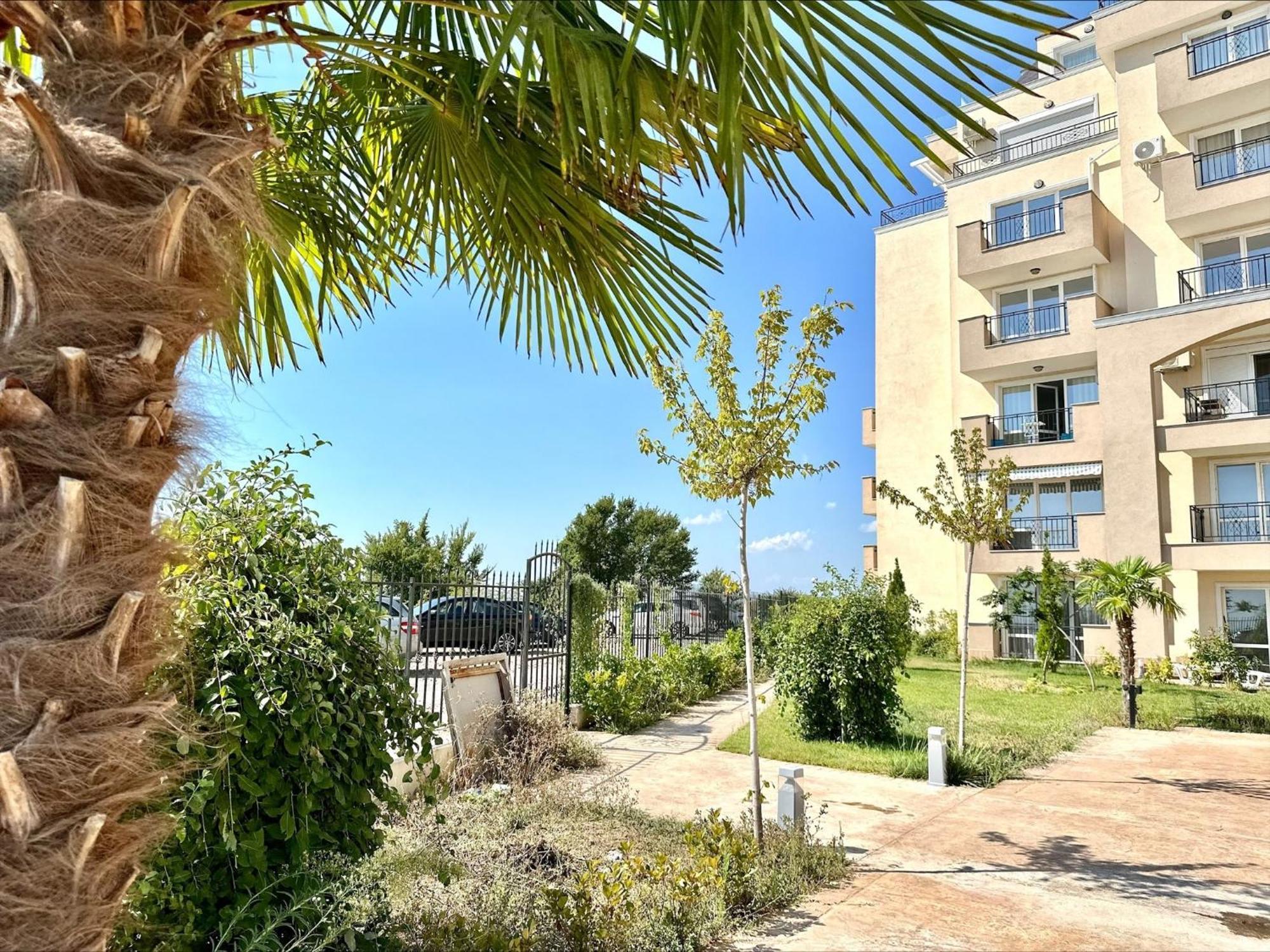 Ipanema Beach - Menada Apartments Sveti Vlas Exterior photo